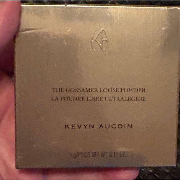 Kevyn Aucoin  NWTIB - The Gossamer Loose Powder/Radiant Diaphanous  Full Size - Picture 4 of 12